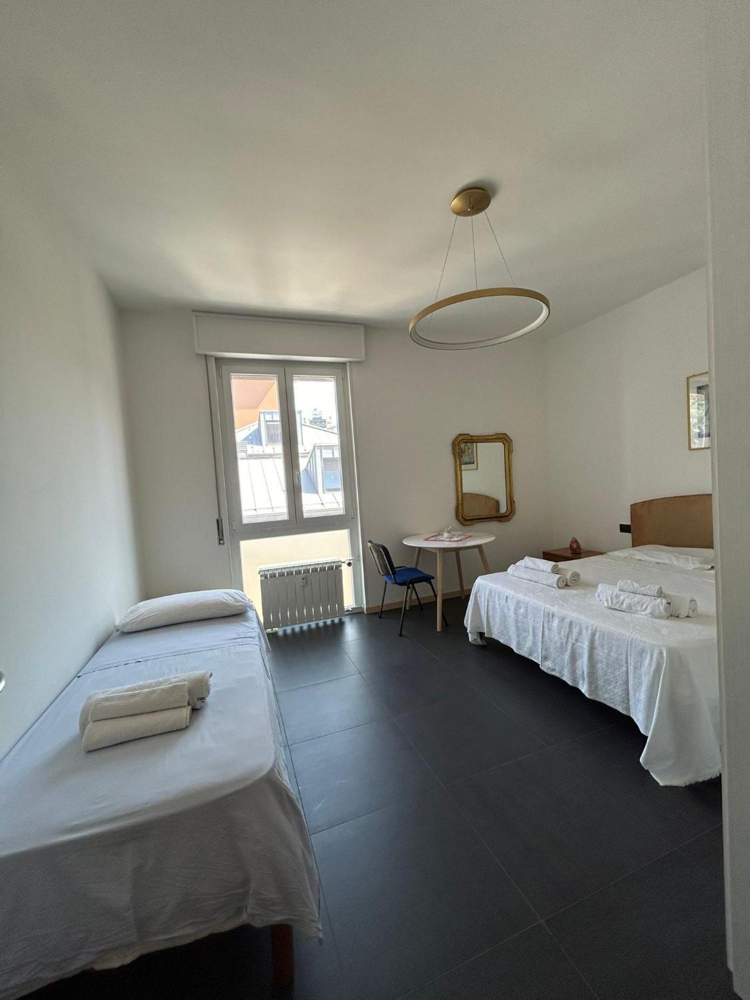 M&M Bergamo Center - Modern Flat With Free Wifi-Netflix And Welcome Italian Coffee Exterior photo