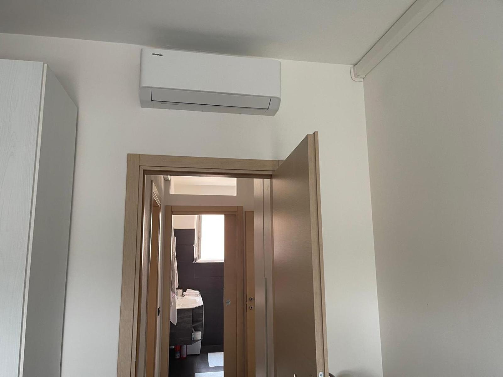 M&M Bergamo Center - Modern Flat With Free Wifi-Netflix And Welcome Italian Coffee Exterior photo